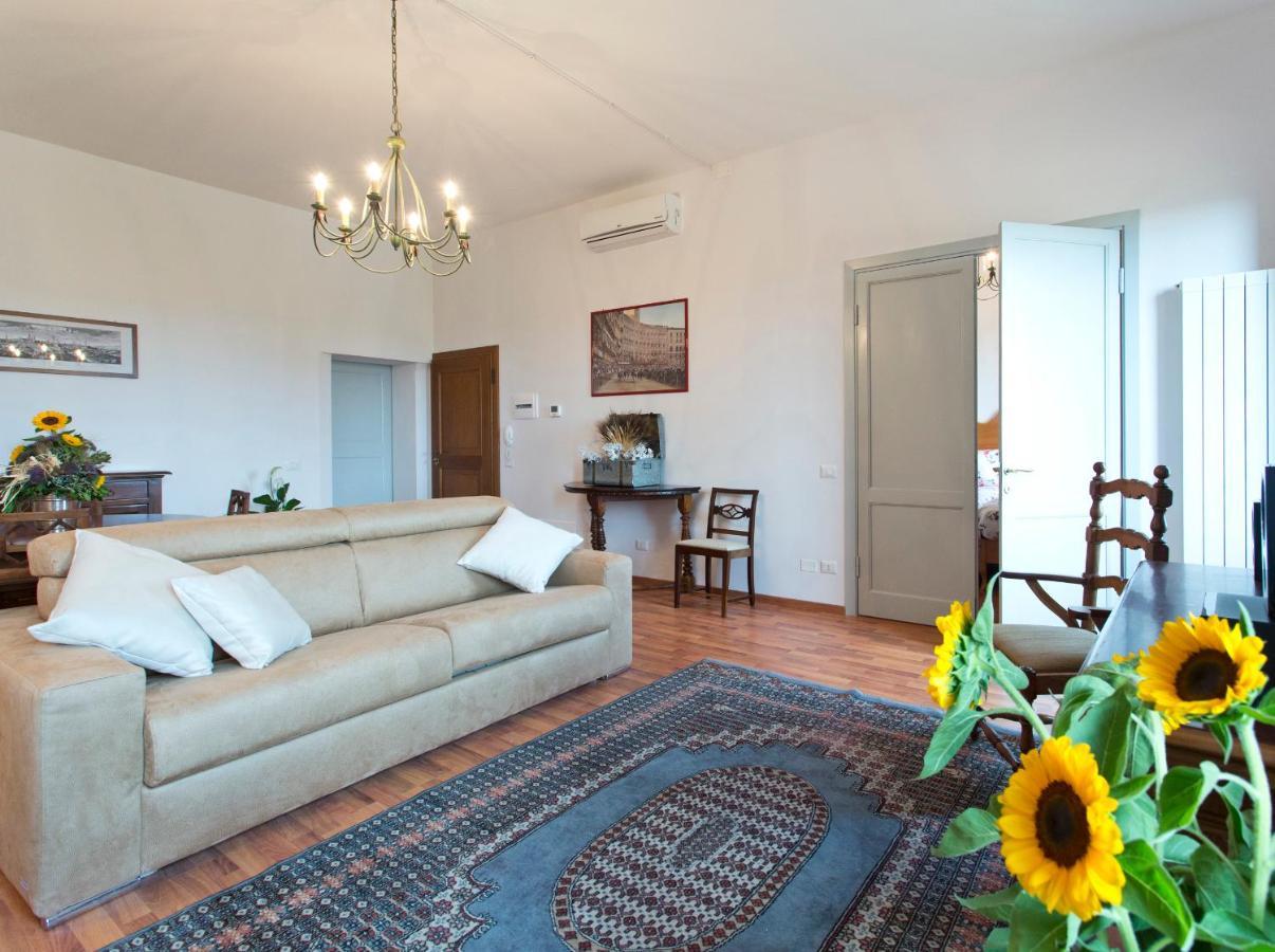 Residenza D'Epoca Palazzo Piccolomini Leilighet Siena Eksteriør bilde