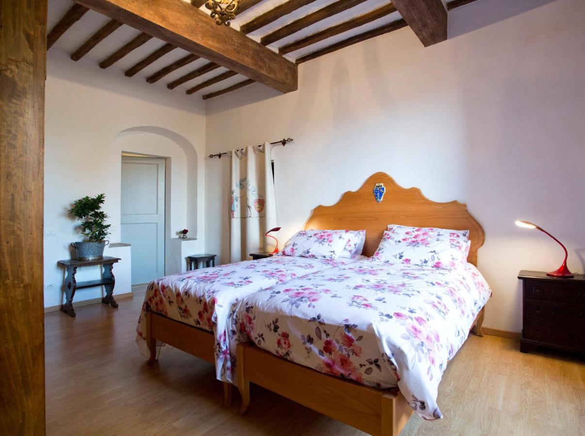 Residenza D'Epoca Palazzo Piccolomini Leilighet Siena Eksteriør bilde